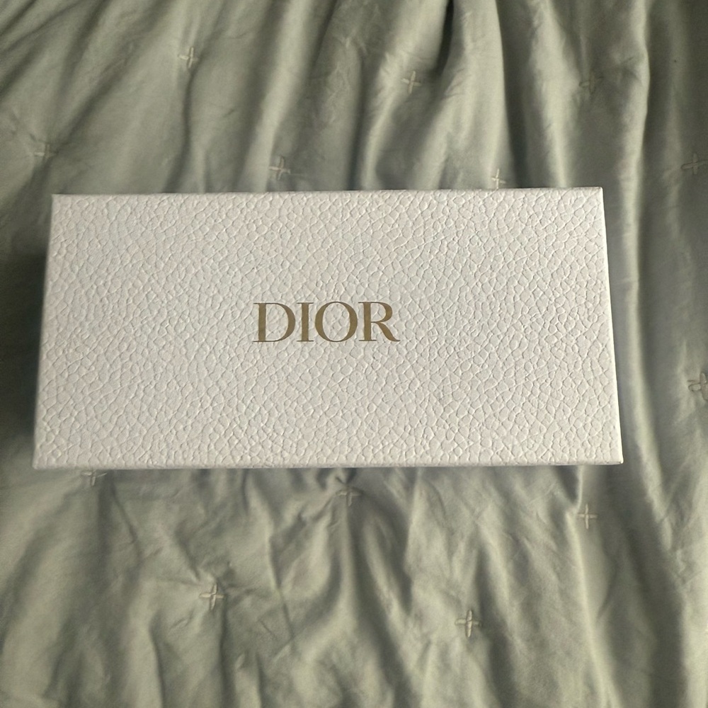 Dior Pink Visor Sunglasses - Picture 2 of 11